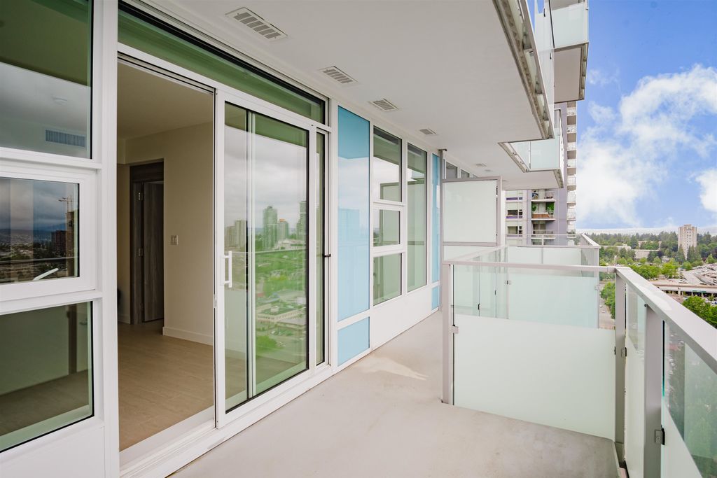 listing image 1100067518310156235