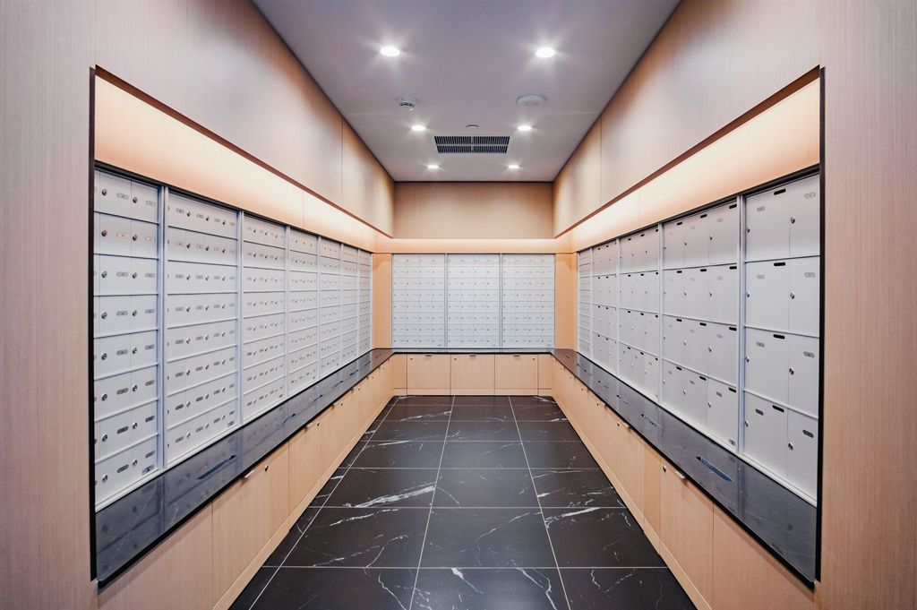 listing image 1103137728501526804