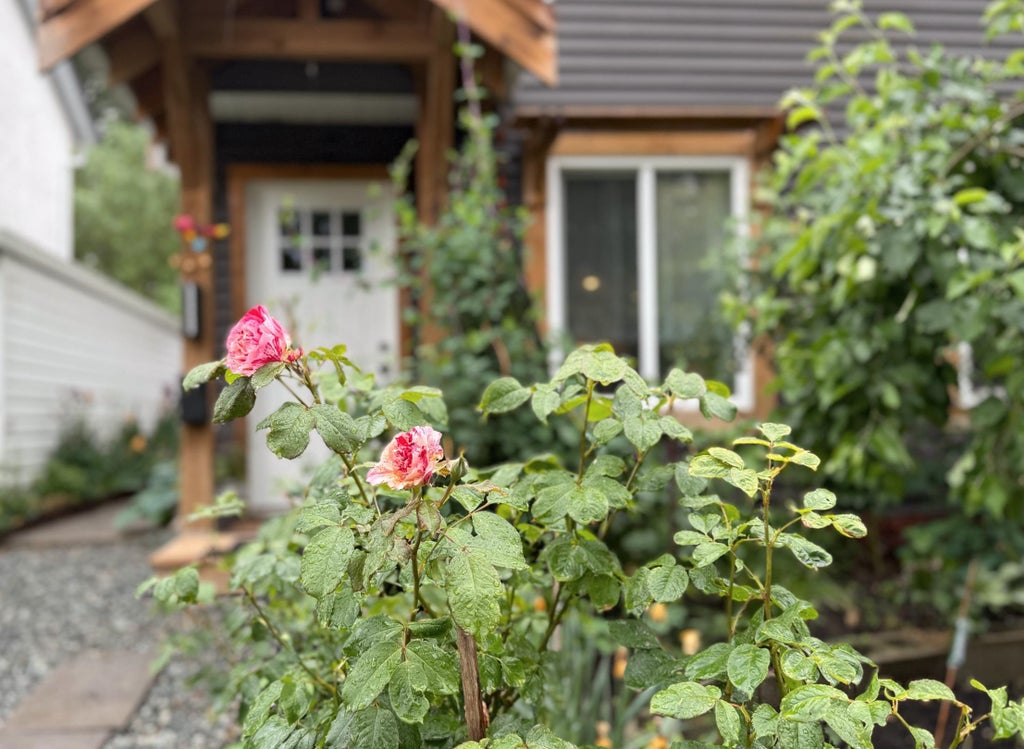 Photo of 45276 Creekside Drive, Chilliwack, BC V2P 7K6 (MLS # R3177522)
