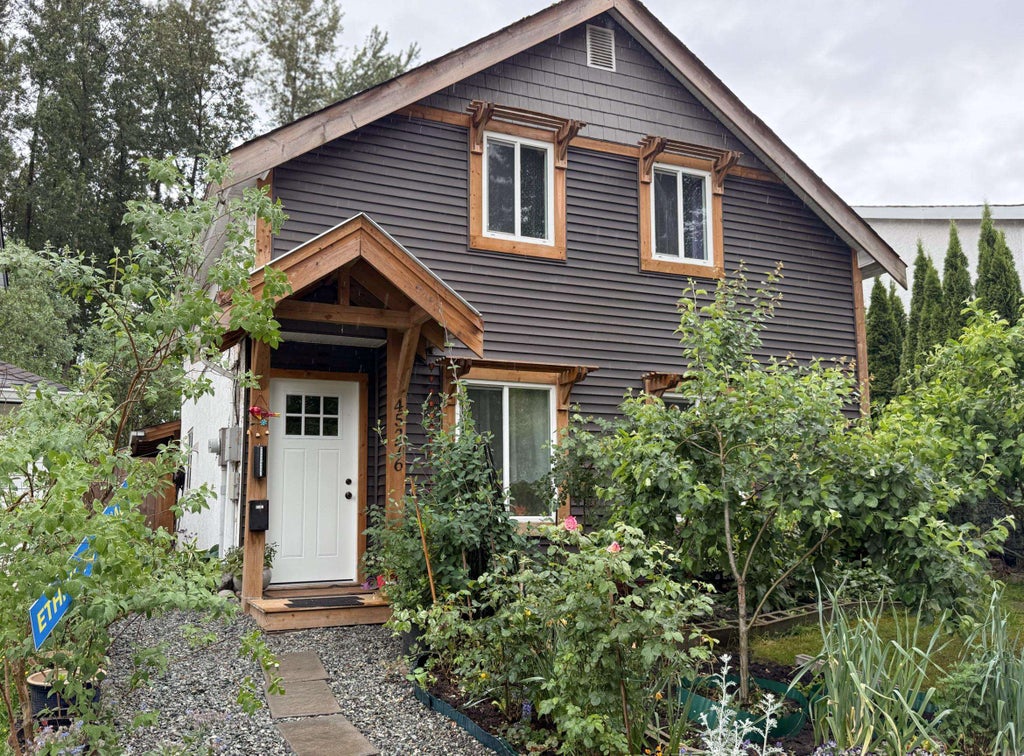 Photo of 45276 Creekside Drive, Chilliwack, BC V2P 7K6 (MLS # R3177522)