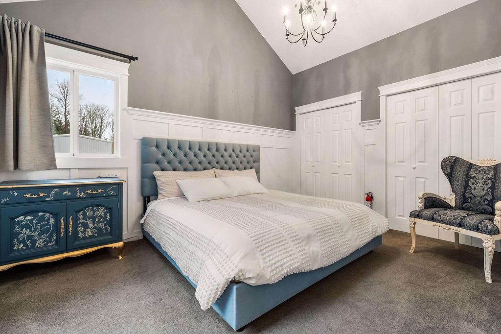 listing image 1100189181304780966