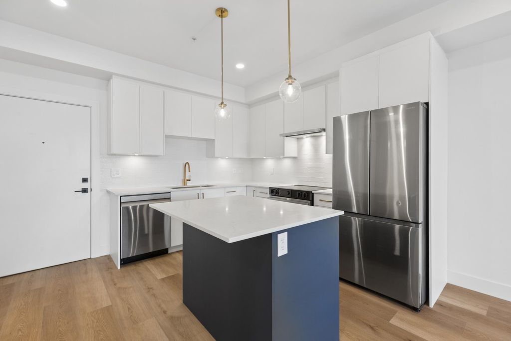 Photo of 20286 72b Avenue #102, Langley, BC V2Y 1T2 (MLS # R3124449)