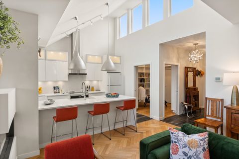 5800 Andrews Road 413 Richmond BC V7E 6M2