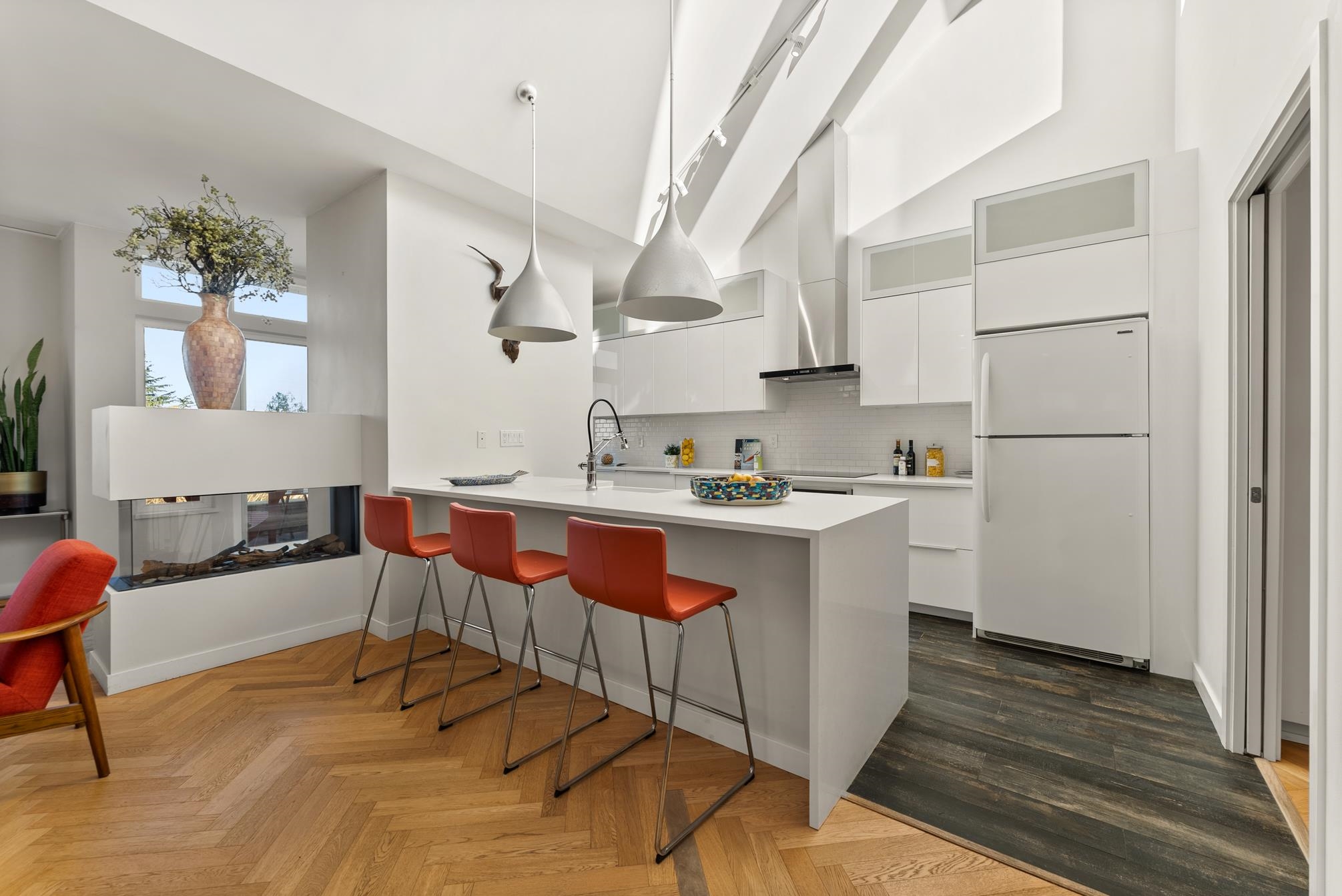 5800 Andrews Road 413