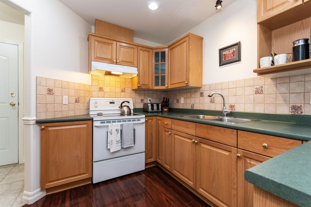 listing image 1105800819438915024