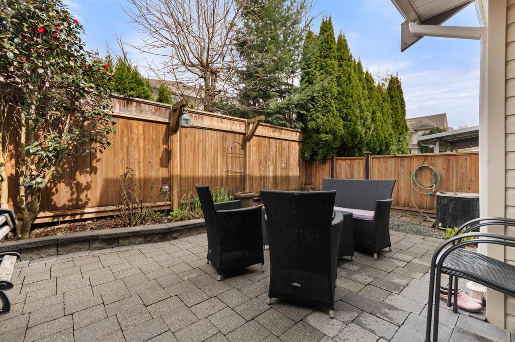 listing image 1106795449209316921