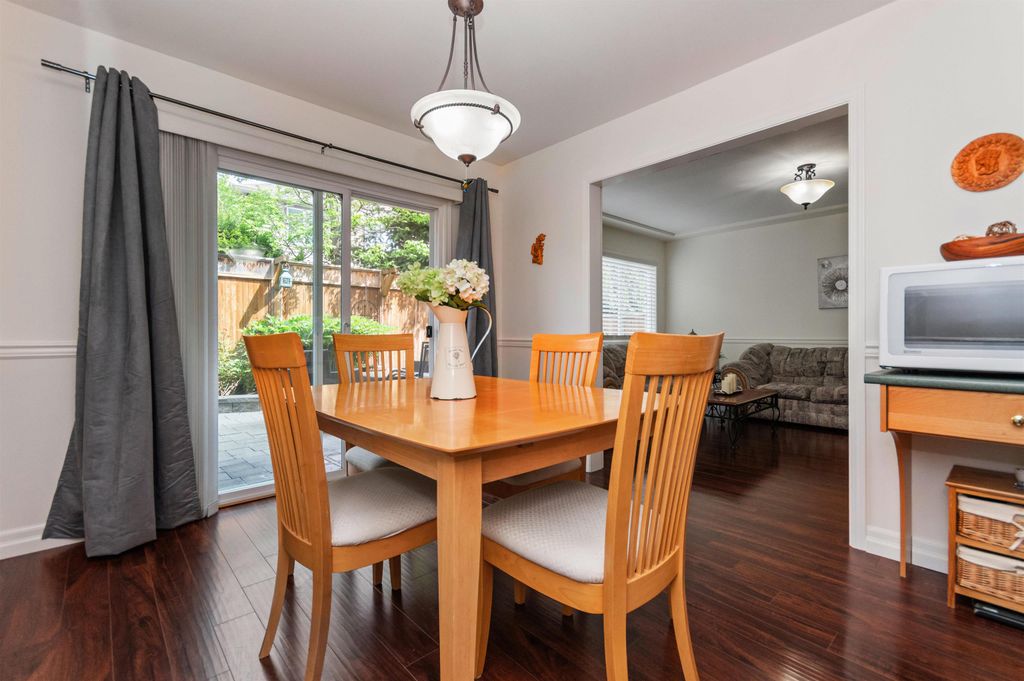 listing image 1109704921351426513