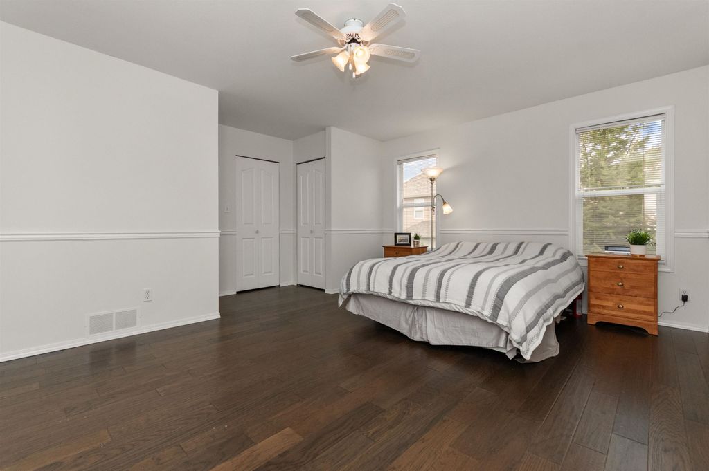 listing image 1100091231328074511
