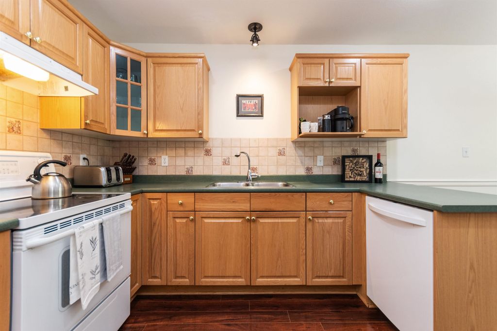 listing image 1109027425087458209