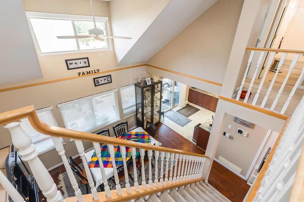 listing image 1108499062761654118