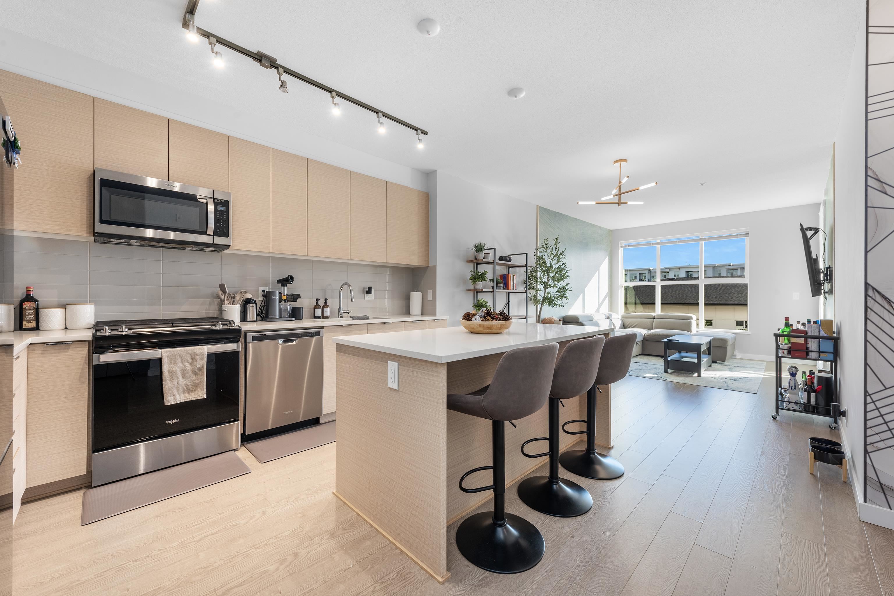 8150 207 Street B303