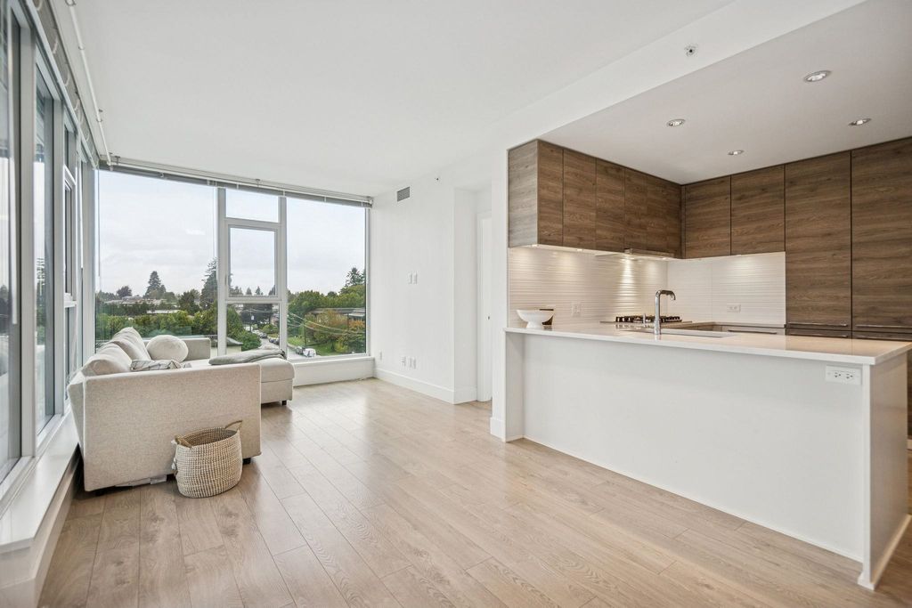 listing image 1106630307764204696