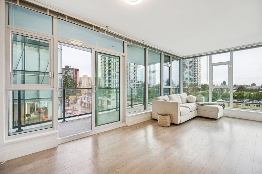 listing image 1106361717509551112