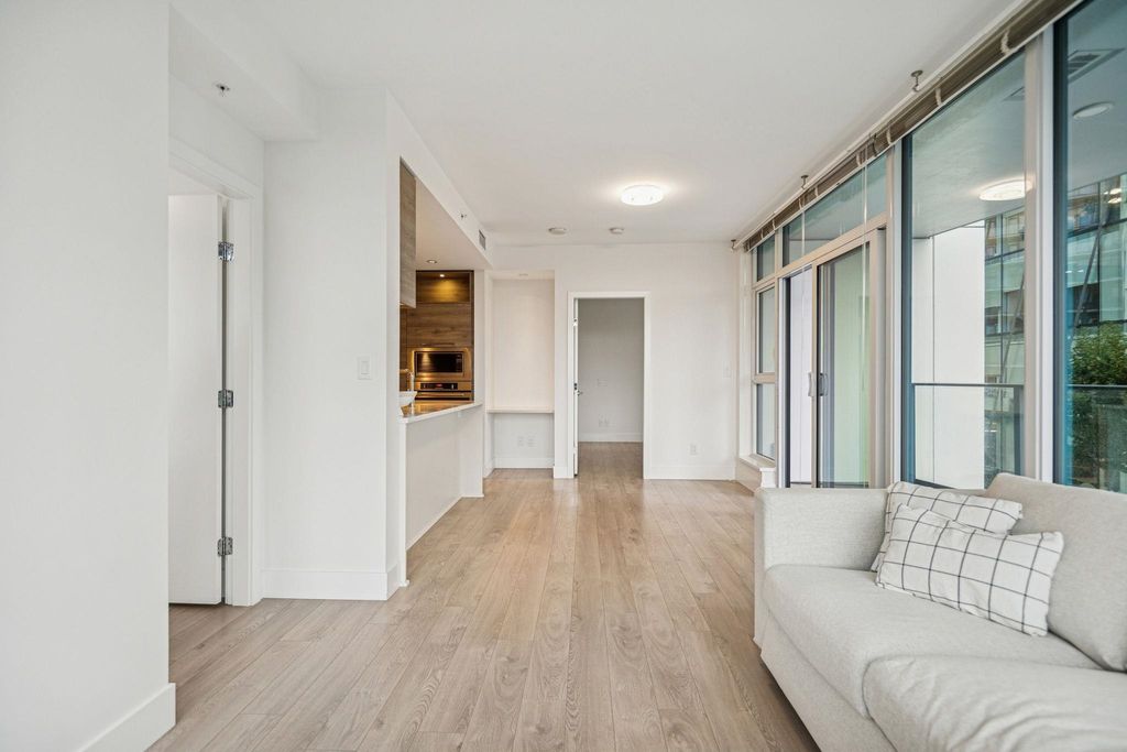 listing image 1100439424114997350