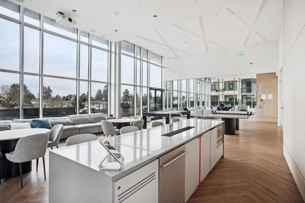 listing image 1105861280498882323