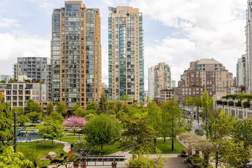 listing image 1101708332515990270