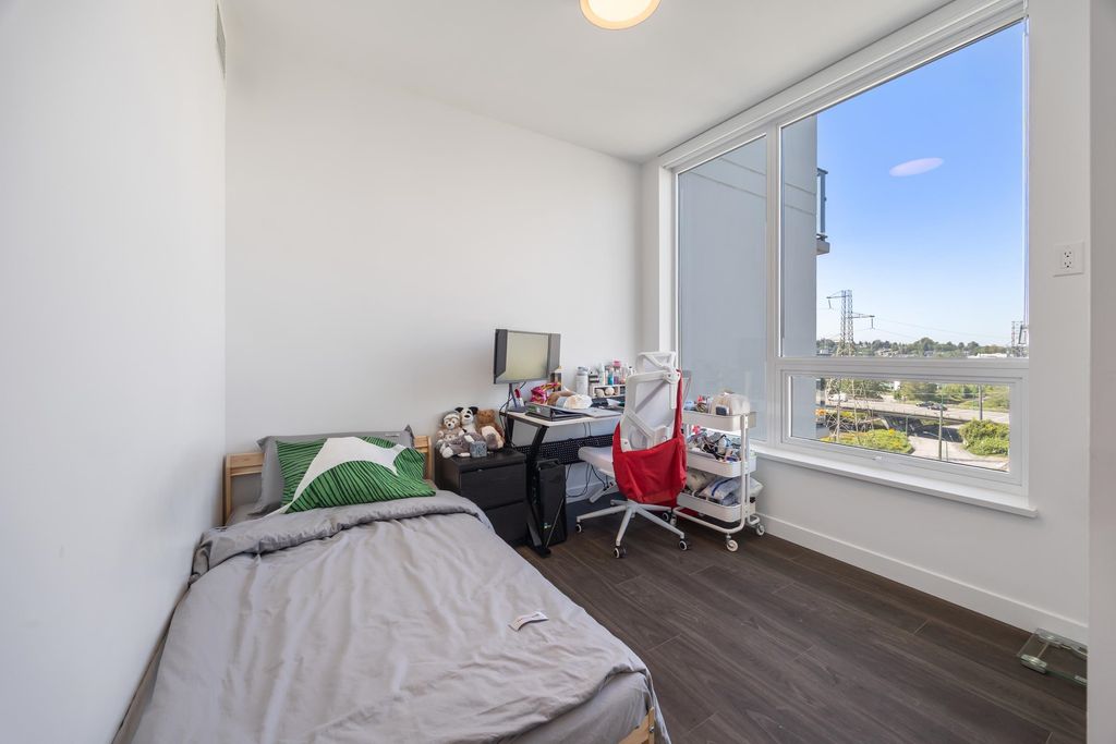listing image 1106538080498333431