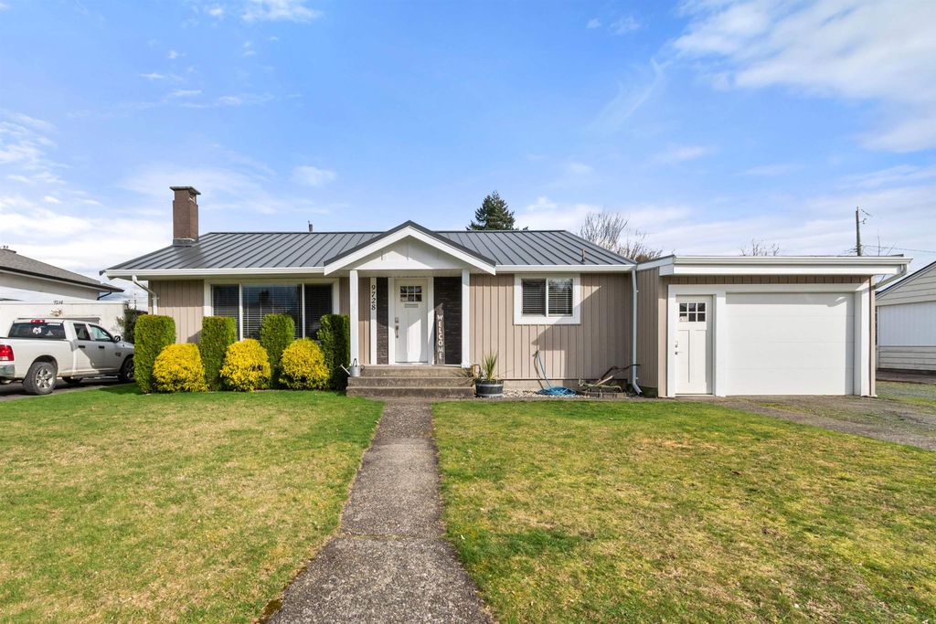 Photo of 9728 Heather Street, Chilliwack, BC V2P 5M6 (MLS # R3097806)