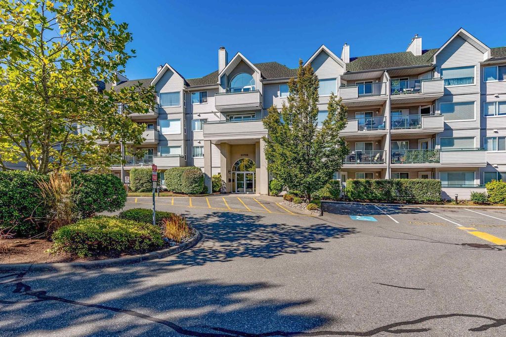 Photo of 33708 King Road #306, Abbotsford, BC V2S 8C6 (MLS # R3114499)