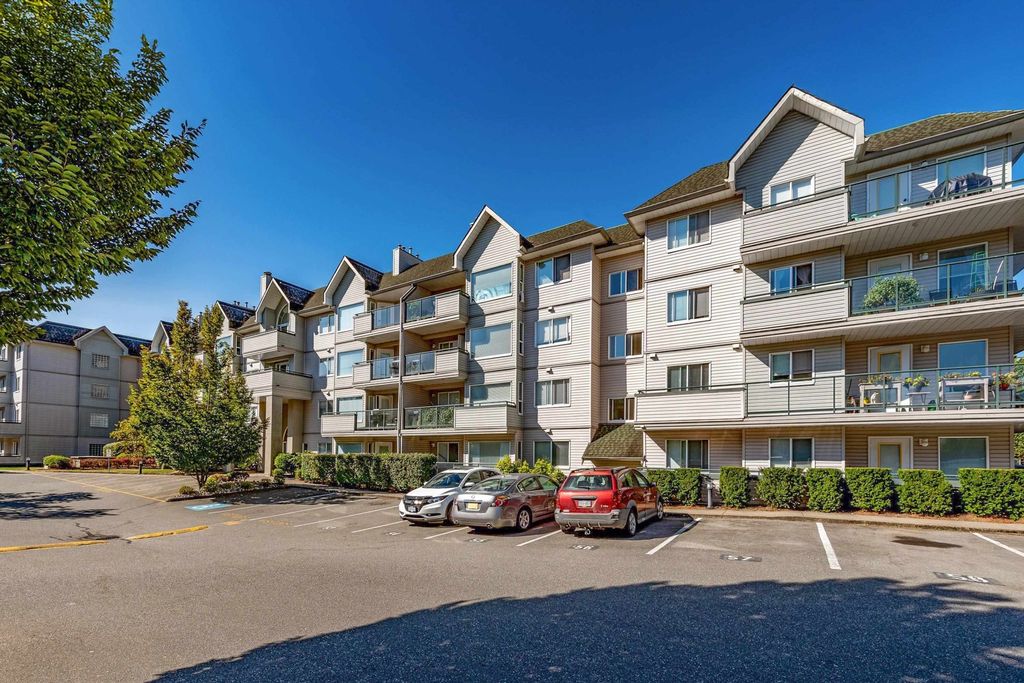 Photo of 33708 King Road #306, Abbotsford, BC V2S 8C6 (MLS # R3114499)