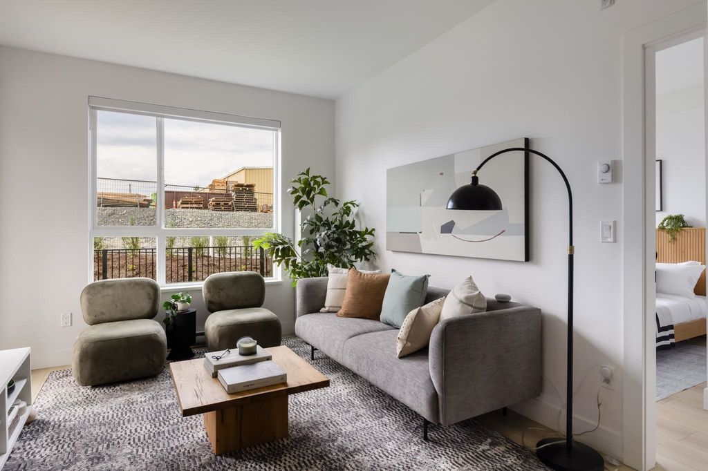 Photo of 30494 Cardinal Avenue #610, Abbotsford, BC V2T 0A5 (MLS # R3066435)