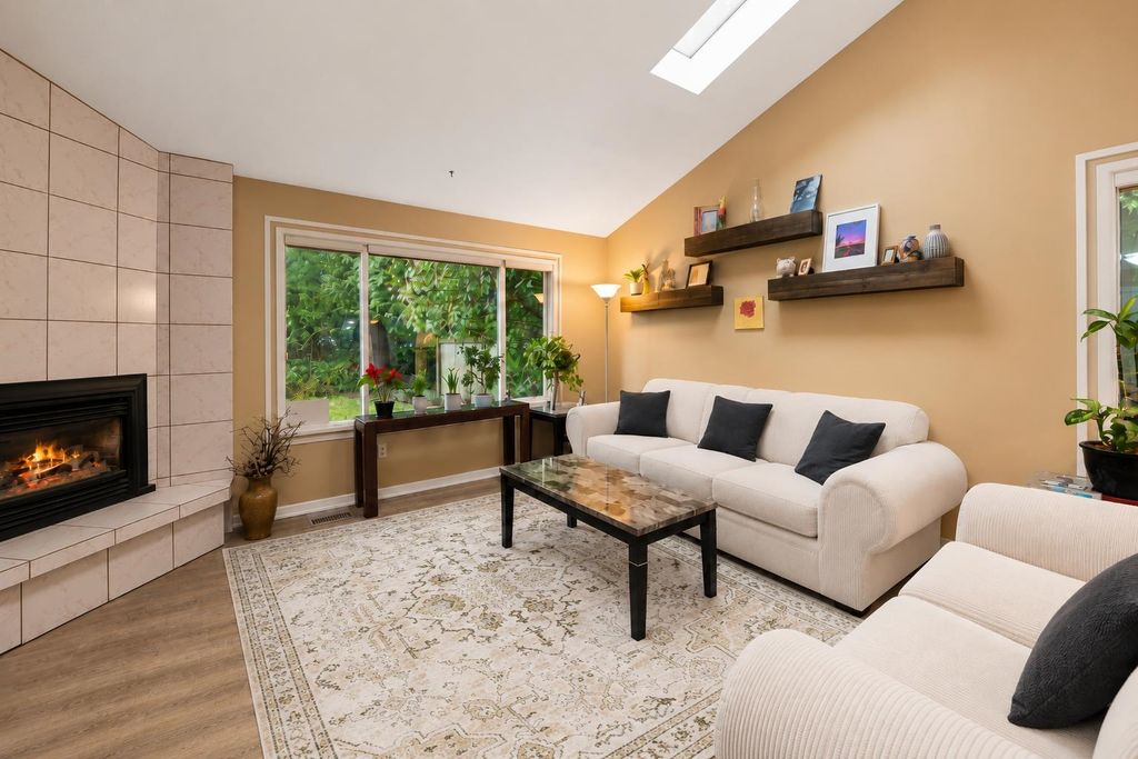 Photo of 20185 Grade Crescent, Langley, BC V3A 4J5 (MLS # R3146406)