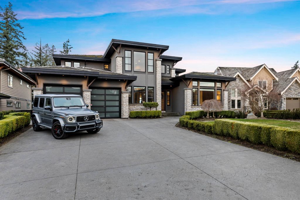 Photo of 2461 Eagle Mountain Drive, Abbotsford, BC V3G 3B3 (MLS # R3128509)