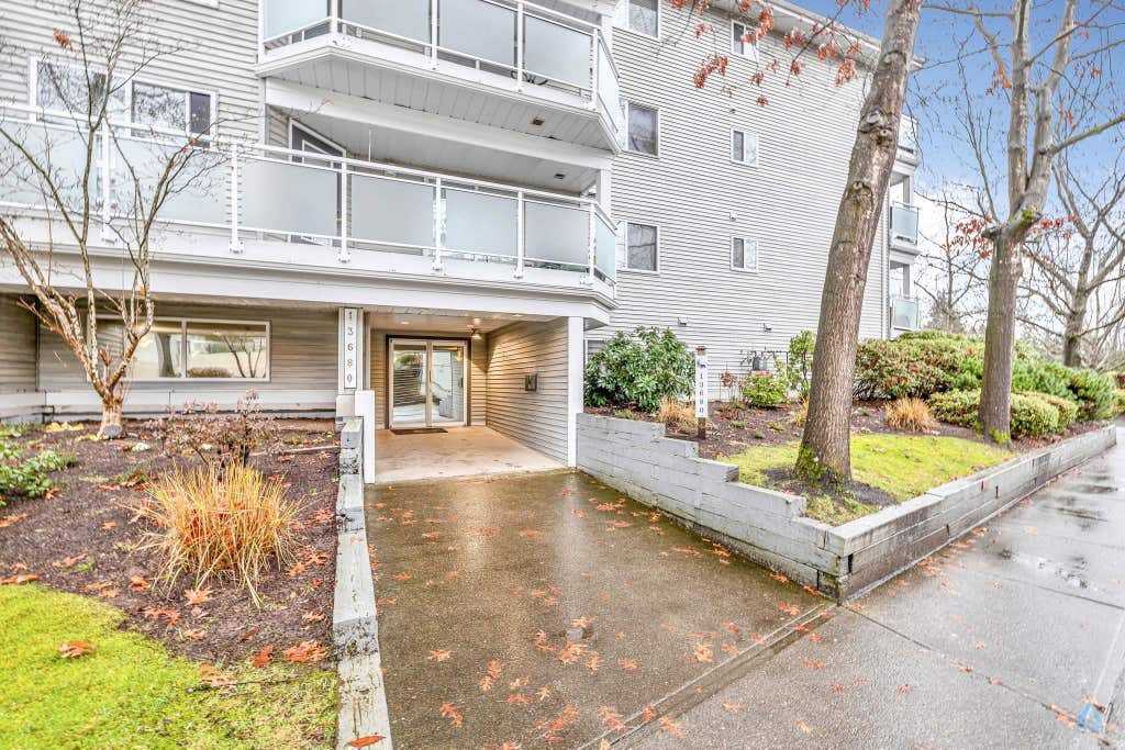 Photo of 13680 84 Avenue #307, Surrey, BC V3W 0T6 (MLS # R3156680)