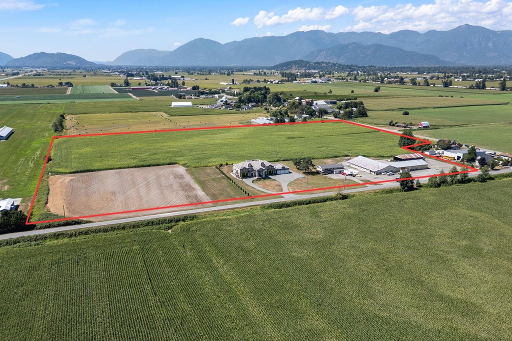Photo of 8703 Upper Prairie Road, Chilliwack, BC V2P 6H3 (MLS # R3155849)