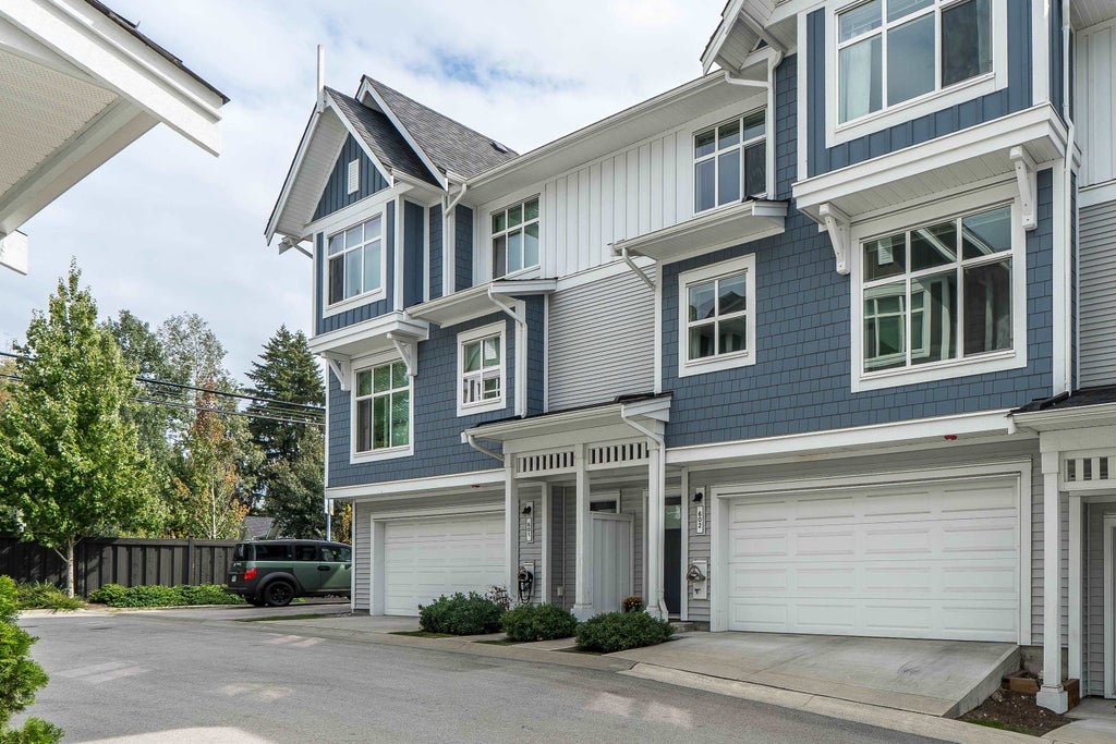 Photo of 11295 Pazarena Place #602, Maple Ridge, BC V2X 4K9 (MLS # R3133838)