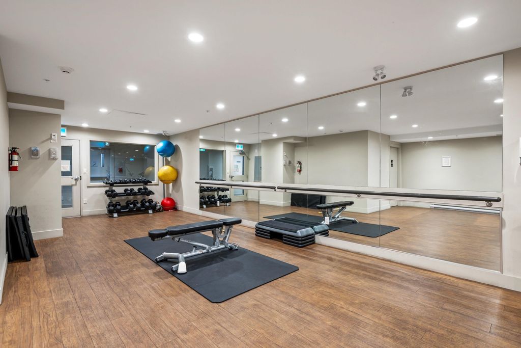 listing image 1109404763564413237