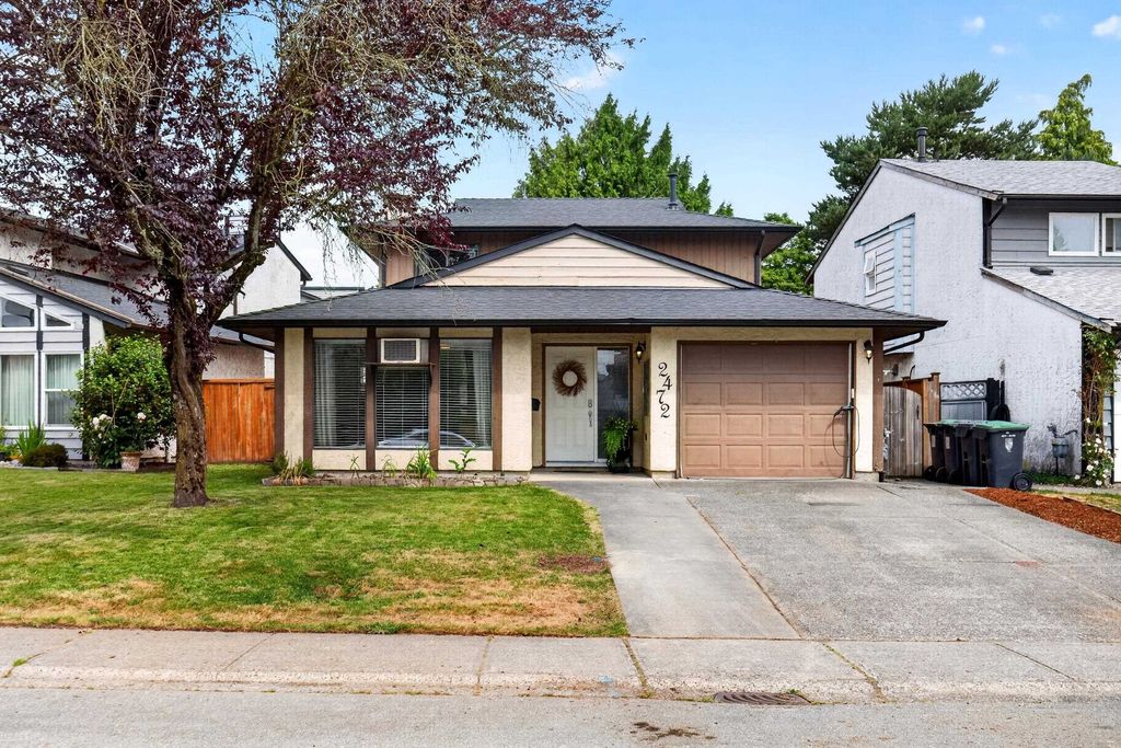 Photo of 2472 Wayburne Crescent, Langley, BC V2Y 1B7 (MLS # R3131086)