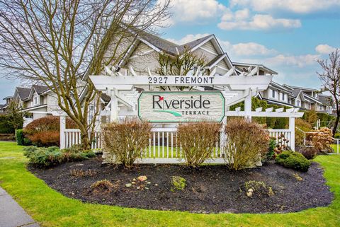 2927 Fremont Street 10 Port Coquitlam BC V3B 7X8