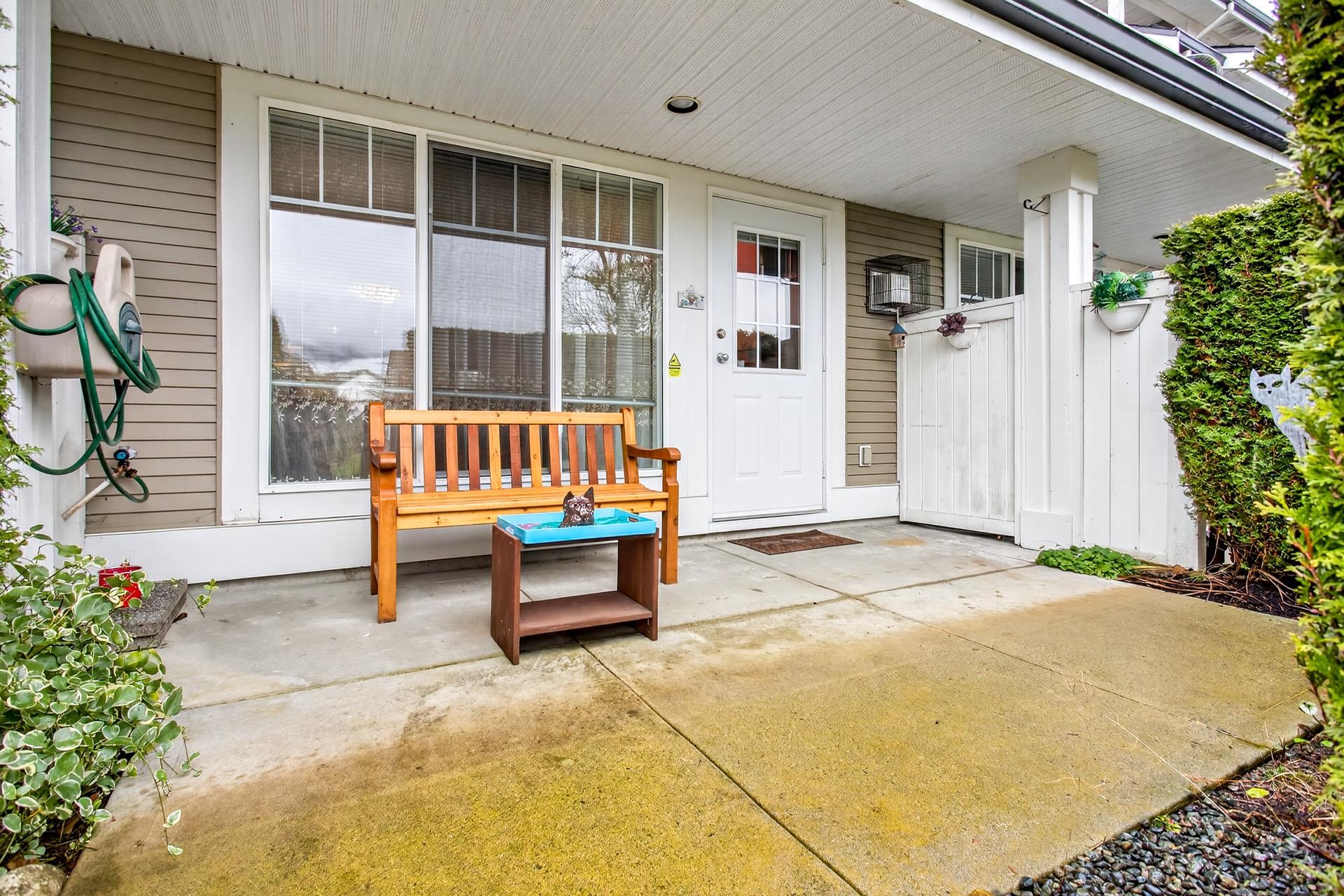 2927 Fremont Street 10