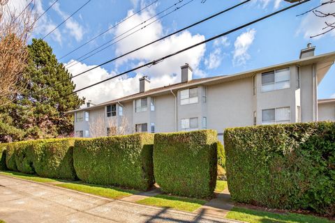 3476 Coast Meridian Road 22 Port Coquitlam BC V3B 7H6