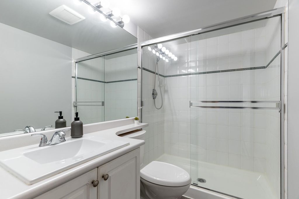 listing image 1109678504066418129