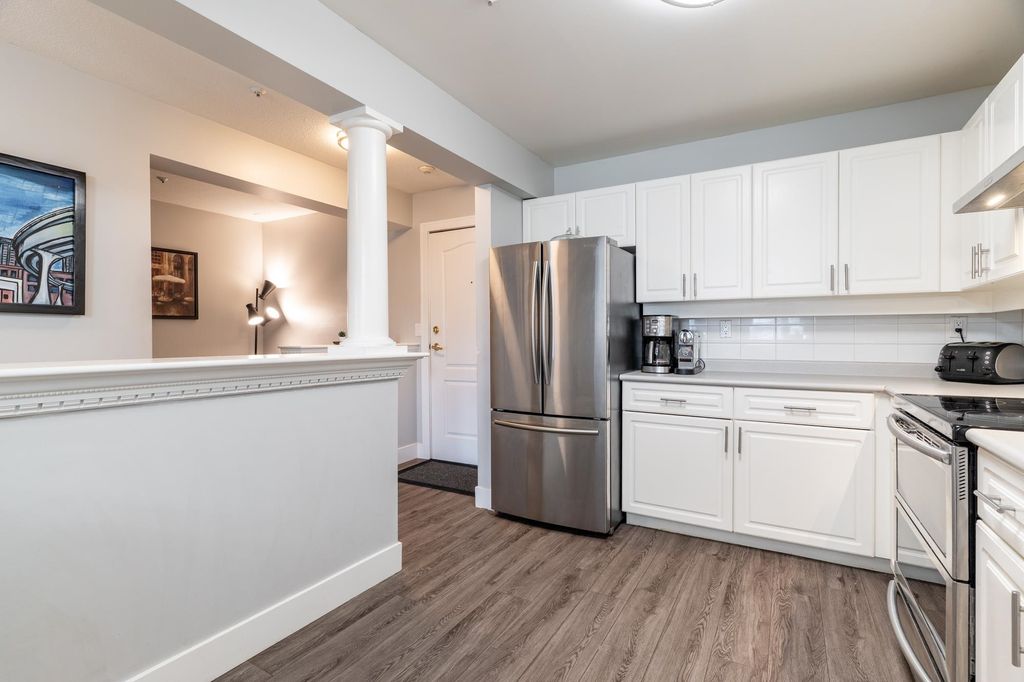 listing image 1105175035954127016