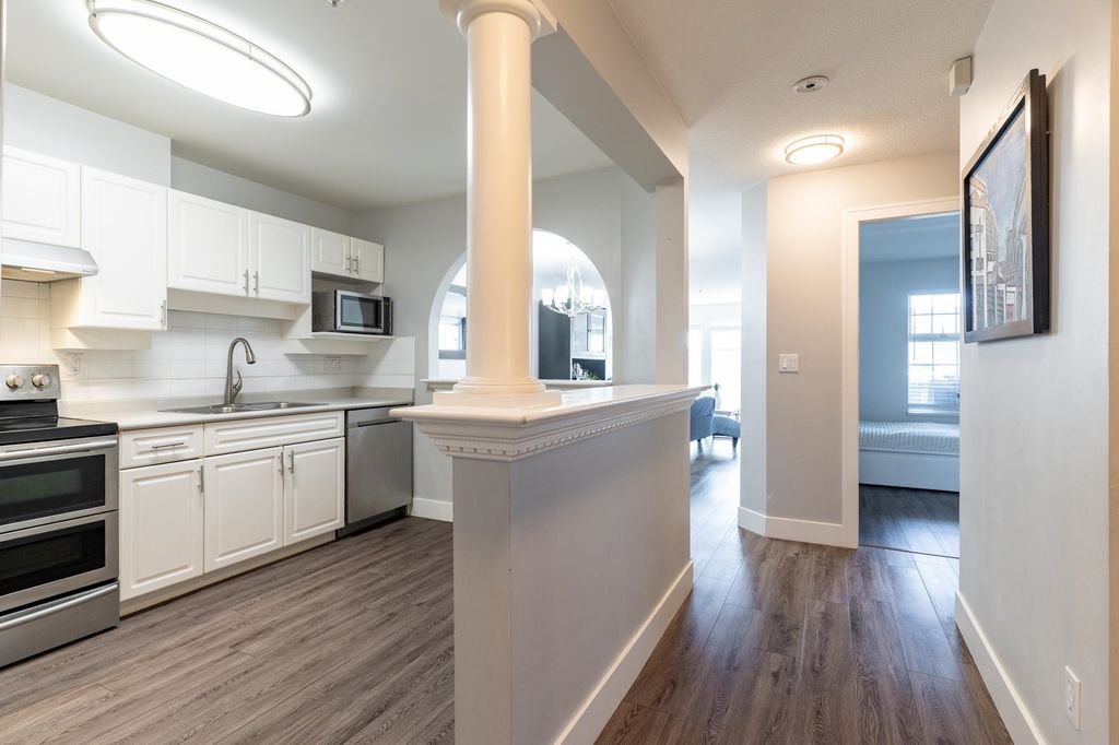 listing image 1107486653297908234