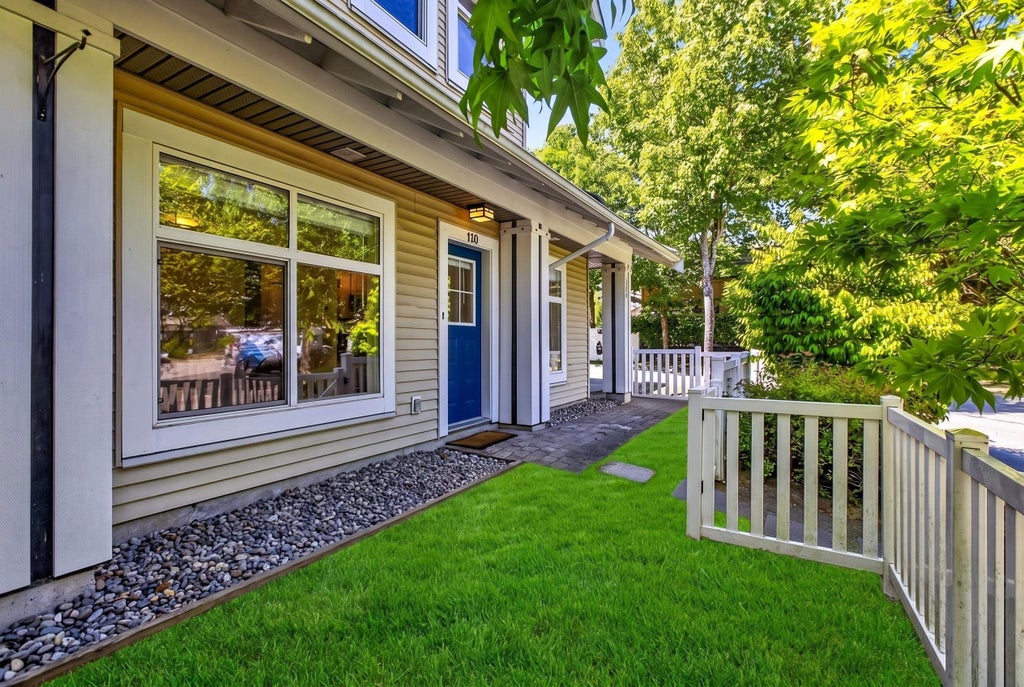 Photo of 20033 70 Avenue #120, Langley, BC V2Y 3A2 (MLS # R3161155)