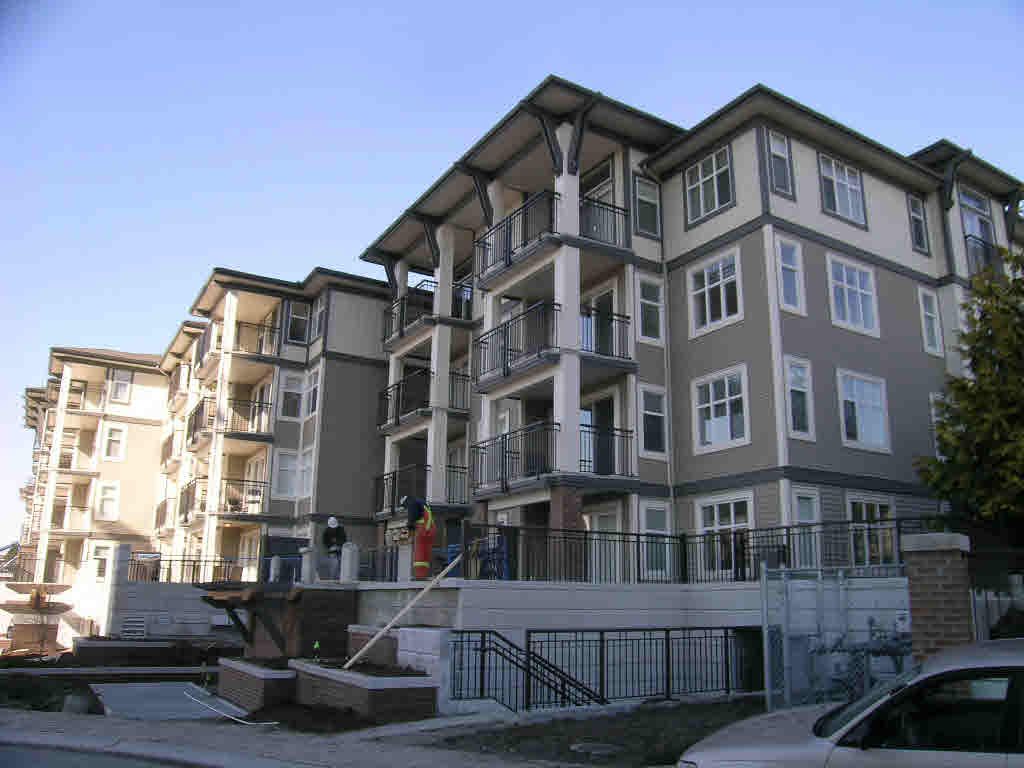 listing image 1109162673495202635