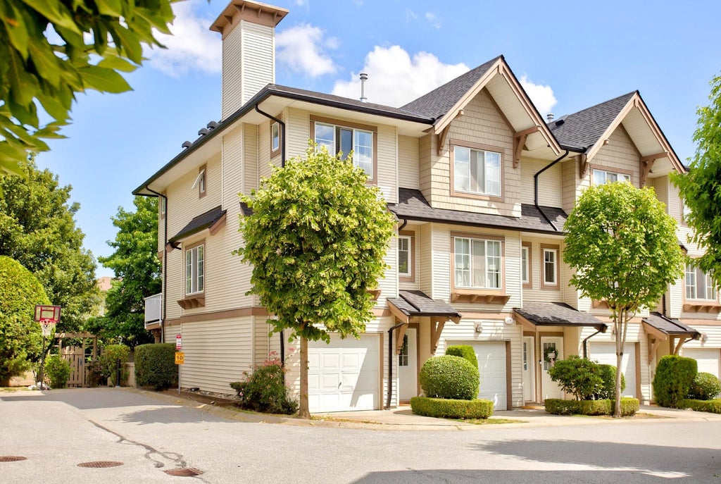Photo of 20560 66 Avenue #61, Langley, BC V2Y 2Y8 (MLS # R3142814)