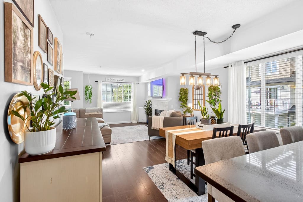 Photo of 20560 66 Avenue #61, Langley, BC V2Y 2Y8 (MLS # R3142814)