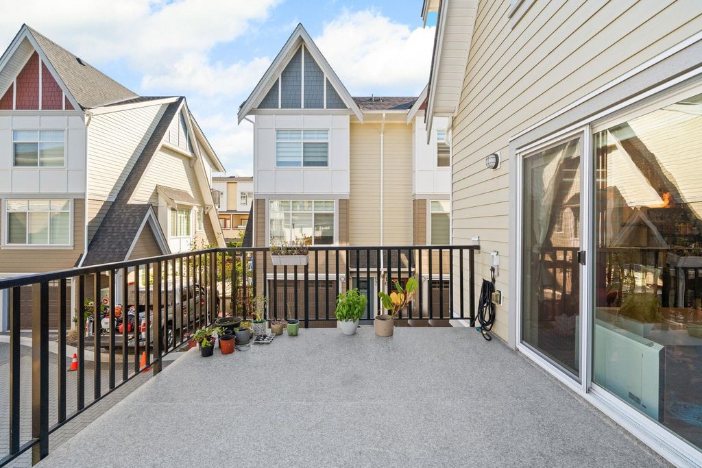 listing image 1103675872957337091