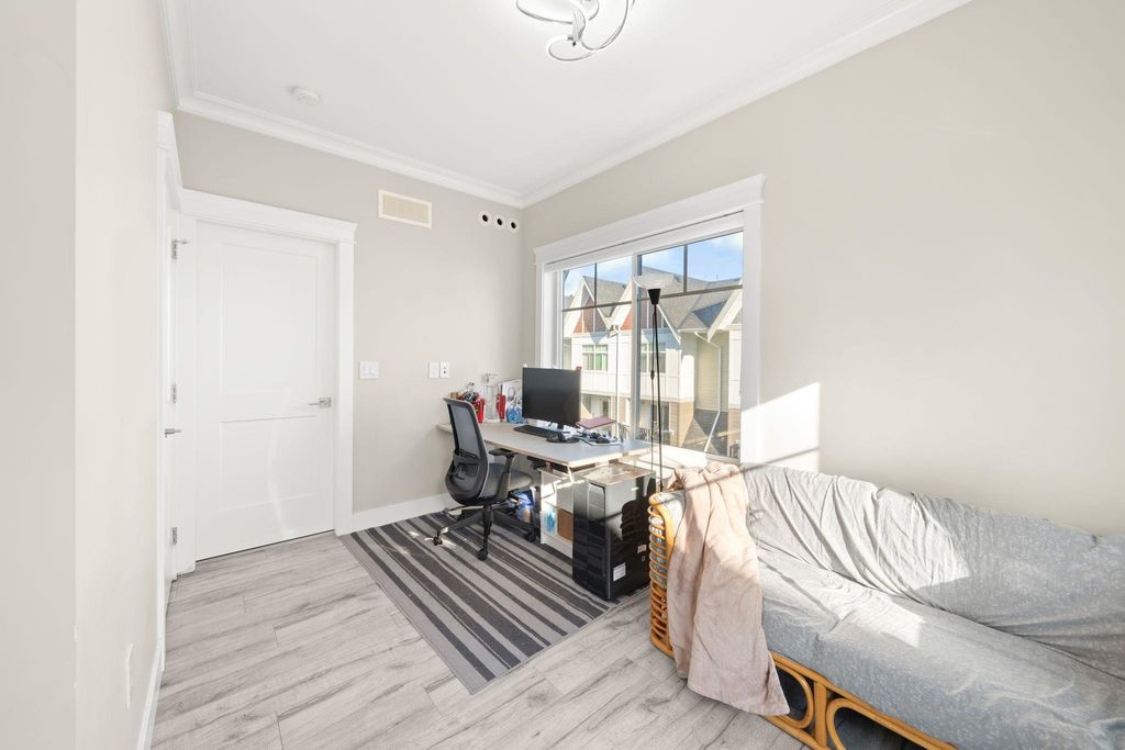 listing image 1108329920603099761