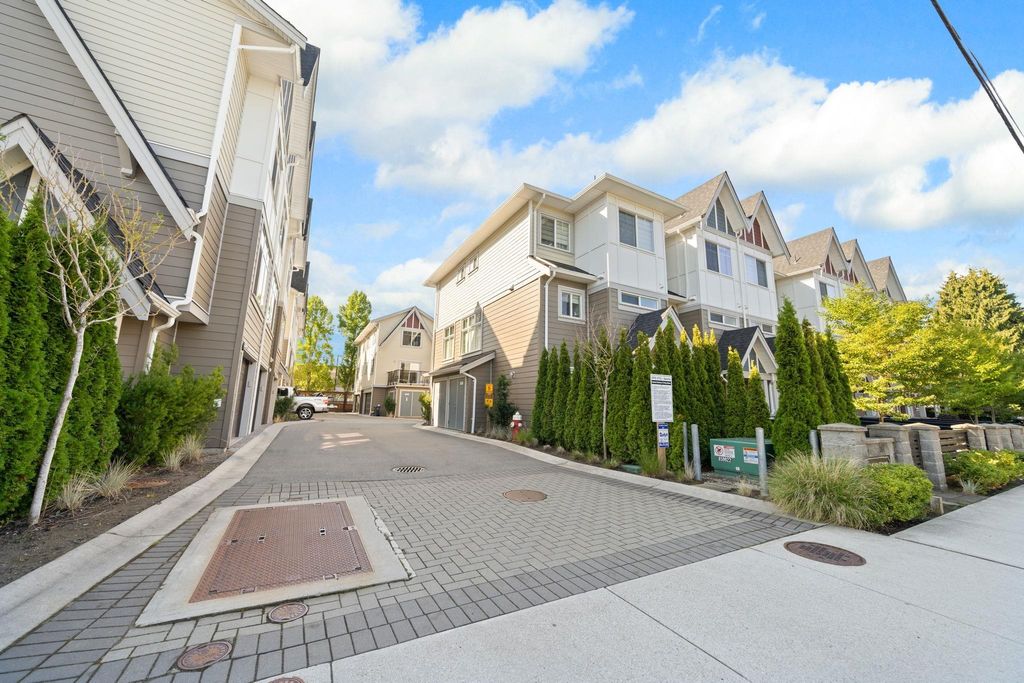 listing image 1103369511865935375