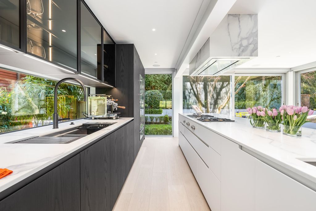 listing image 1101132829454639407