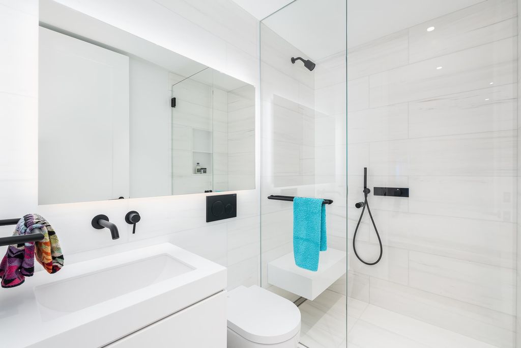 listing image 1101111220946336943