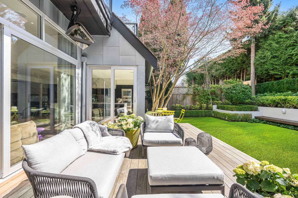 listing image 1100228564318553372