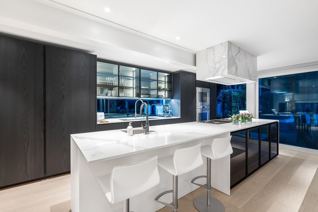 listing image 1107705910203830201