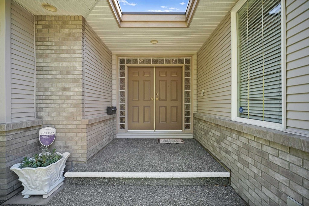 Photo of 21106 44a Avenue, Langley, BC V3A 8P9 (MLS # R3132677)